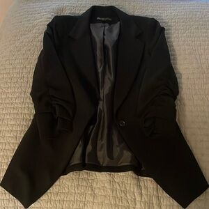 Elizabeth & James tuxedo blazer
